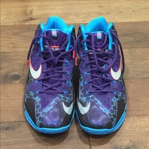 Nike Lebron XI ‘Summet Lake Hornets’